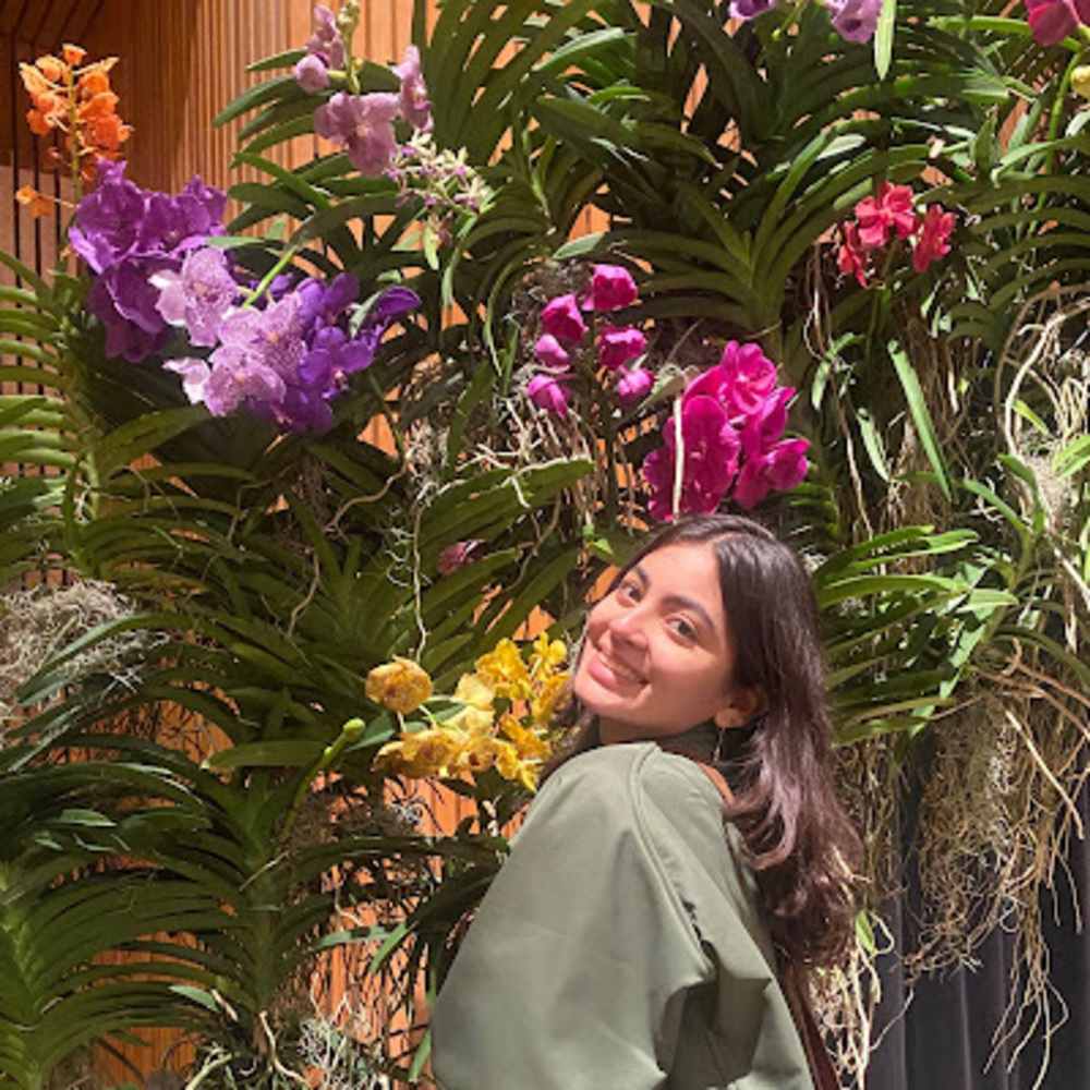 Meet your Posher, Lupita